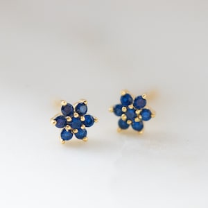 Saphir Ohrstecker, Saphir Ohrringe, Ohrstecker, Geburtsstein Ohrringe, Blaue Ohrringe, Baguette Ohrringe, kleine Ohrstecker, September Geburtsstein