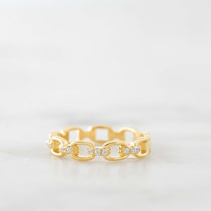 Zierlicher CZ-Ring, Gold Minimalist Ring, CZ Ring, einfacher Diamantring, Sterling Silber Ring, dünner Ring, Geschenk für sie, zarter Ring