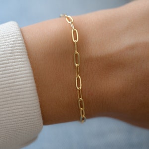 Small Paperclip Bracelet, Chain Bracelet, Gold Bracelet, Paperclip Chain Bracelet, Minimalist Bracelet, Stacking Bracelet, Gift for Her