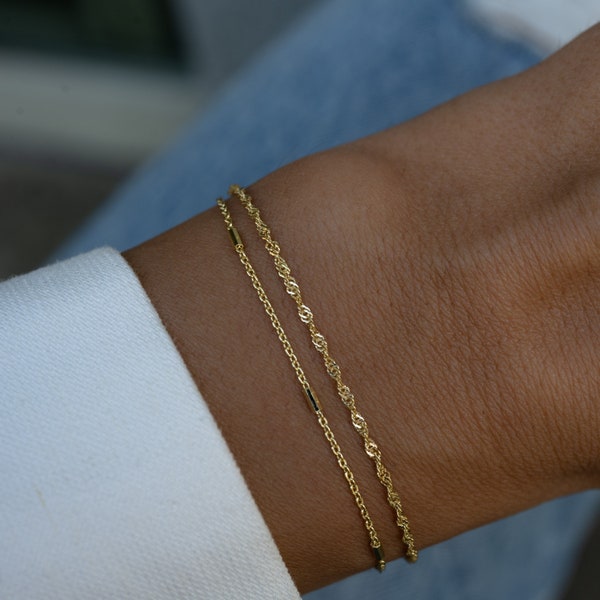 Zwei zarte Armbänder Set, zartes Armband Set, zwei minimalistische Armbänder, zartes Armband, Geschenk für sie, Goldarmband, Silberarmband