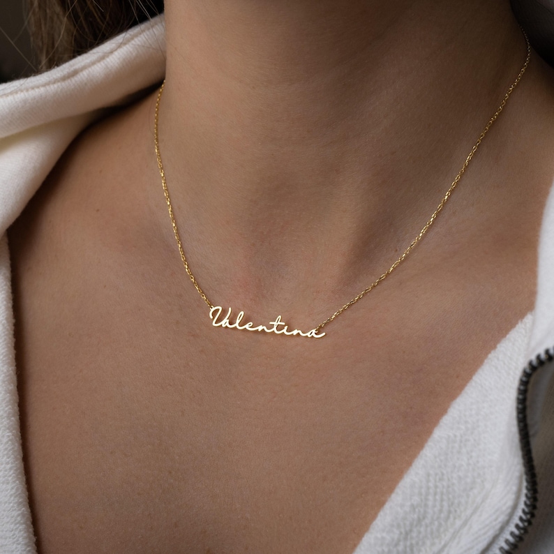 Aangepaste naamketting, sierlijke naamketting, gepersonaliseerd cadeau, gepersonaliseerde sieraden, naamsieraden, cadeau voor haar, cadeau voor moeder, gouden naam afbeelding 3