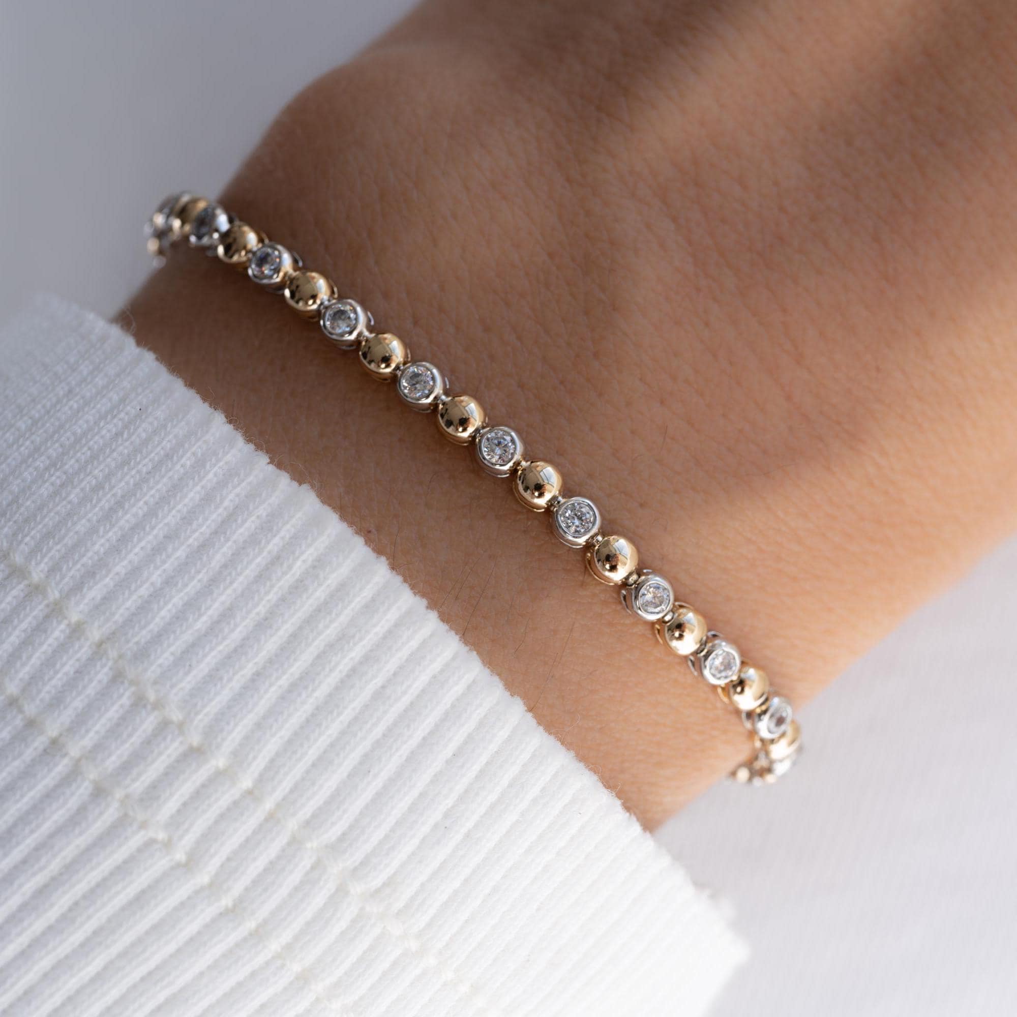 ブレスレット STONEHENgE XOXO 14K Diamond Bracelet Blue Sapphire & Diamond XOXO Link Bracelet 14k White Gold