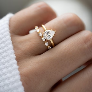Pear Ring, Engagement Ring, Statement Ring, Diamond Ring, Travel Ring, Gift for Her, Gold Ring, Silver Ring, Wedding Ring, Promise Ring