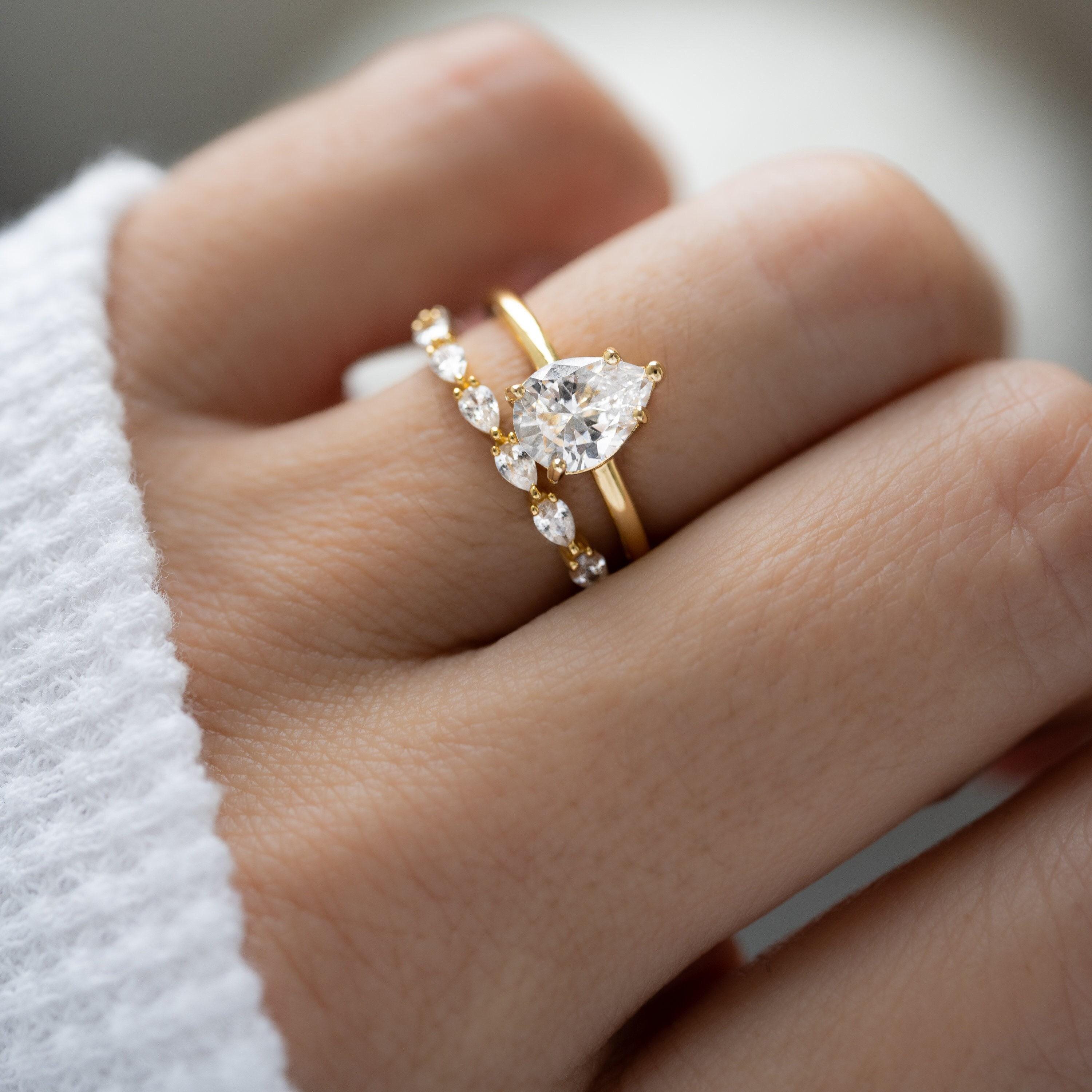 Pear Ring, Engagement Ring, Statement Ring, Diamond Ring, Travel Ring, Gift for Her, Gold Ring, Silver Ring, Wedding Ring, Promise Ring