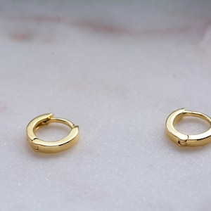 Gold Hoop Earrings, Gold Huggie Earrings, Small Hoop Earrings, Silver Small Hoop Earrings, Gold Hoops, Huggies, Bridesmaid Gift