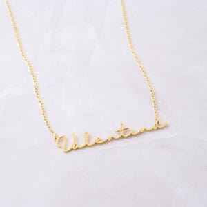 Aangepaste naamketting, sierlijke naamketting, gepersonaliseerd cadeau, gepersonaliseerde sieraden, naamsieraden, cadeau voor haar, cadeau voor moeder, gouden naam afbeelding 6