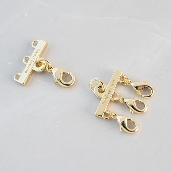 Necklace shop layering clasp