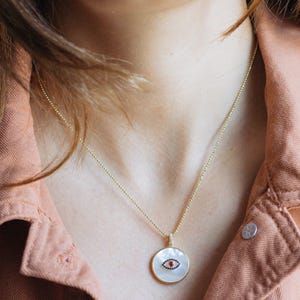 Evil Eye Necklace, Evil Eye Jewelry, Mother of Pearl Necklace, Mother of Pearl Jewelry, Protection Necklace, Gift for Her, Evil Eye Pendant