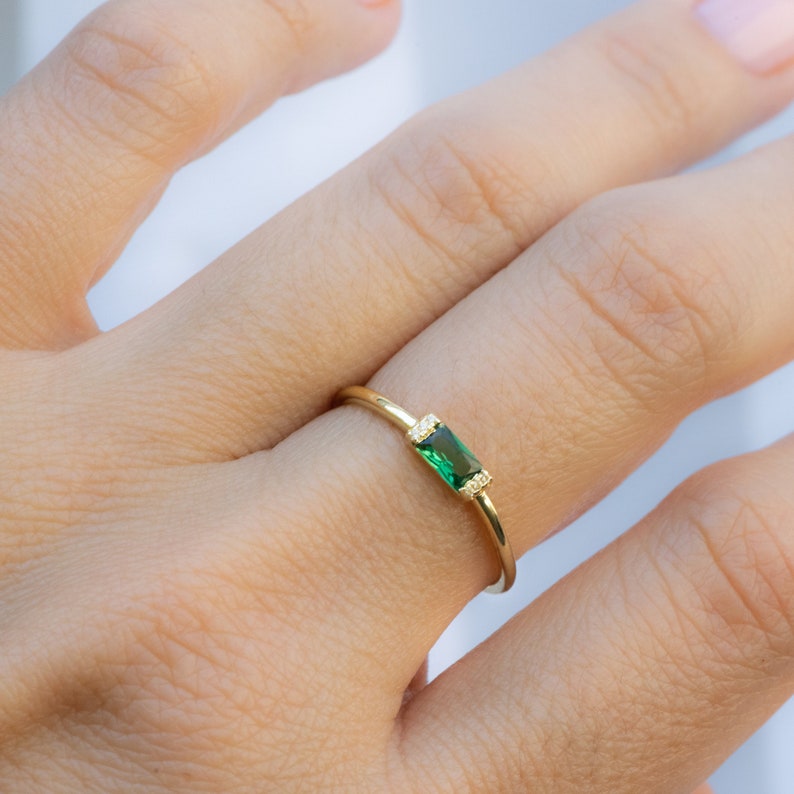 Emerald Dainty Simple Baguette Stacking Ring, Gold Minimalist Ring, Simple Emerald Ring, Sterling Silver Ring, Thin Ring, Delicate Ring Gift 