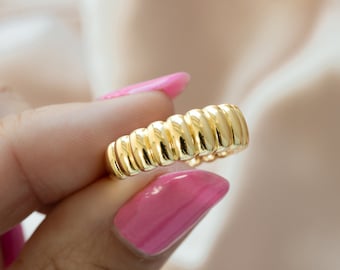 Gold Band Ring, 14k Gold Plated Ribbed Ring, Thick Gold Ring