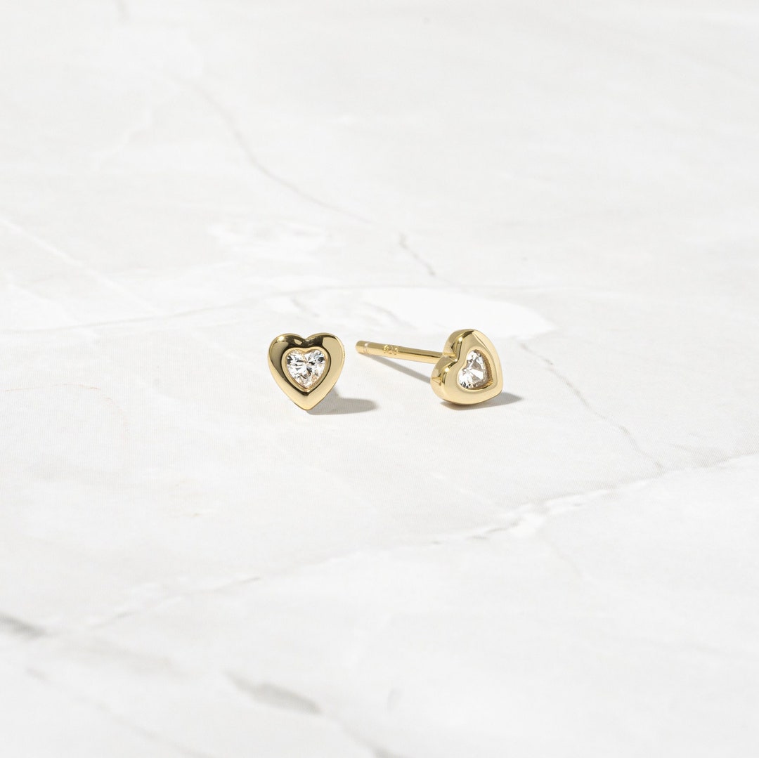 Bella Heart Large Stud Earrings