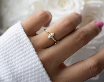 Anillo de compromiso Marquesa de oro y plata, anillo llamativo, anillo de diamantes, anillo de viaje, regalo para ella, anillo de oro, anillo de circonita cúbica, anillo de promesa