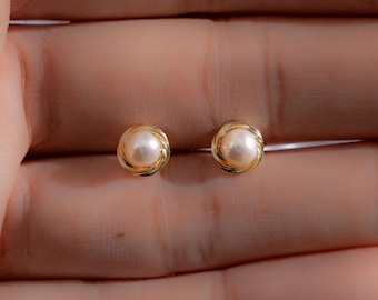 Pearl Earrings, Stud Earrings, Minimalist Jewelry, Stud Earrings, Sterling Silver Dainty Earrings, Freshwater Pearls, Bridal Earrings, Gift
