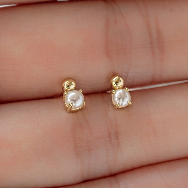 Beaded Freshwater Pearl Studs, Pearl Studs, Pearl Earrings, Pearl Jewelry, Stud Earrings, Gold Studs, Gift for Her, June Birthstone