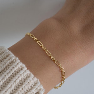 Gold bracelet Chain Bracelet Dainty Bracelet Gold Chain Silver Chain Silver Bracelet Gifts for Her Minimalist Stacking Bracelet Vintage