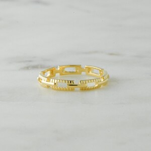 Dainty Ring, Chain Ring, Thin Ring, Gold Ring, Stacking Ring, Simple Ring, Minimalist Jewelry, Pinky Ring, Stackable Ring, Gift for Her