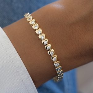 Heart Shaped Tennis Bracelet, Gold Tennis Bracelet, Silver Bracelet, Diamond Bracelet, Dainty Bracelet, Gift for Her, CZ Tennis Bracelet,