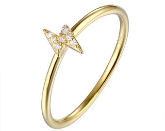 Anillo de rayo, delicado anillo apilable, anillo minimalista de oro, anillo de diamantes sencillo, anillo fino, regalo para ella, anillo delicado, anillo apilable