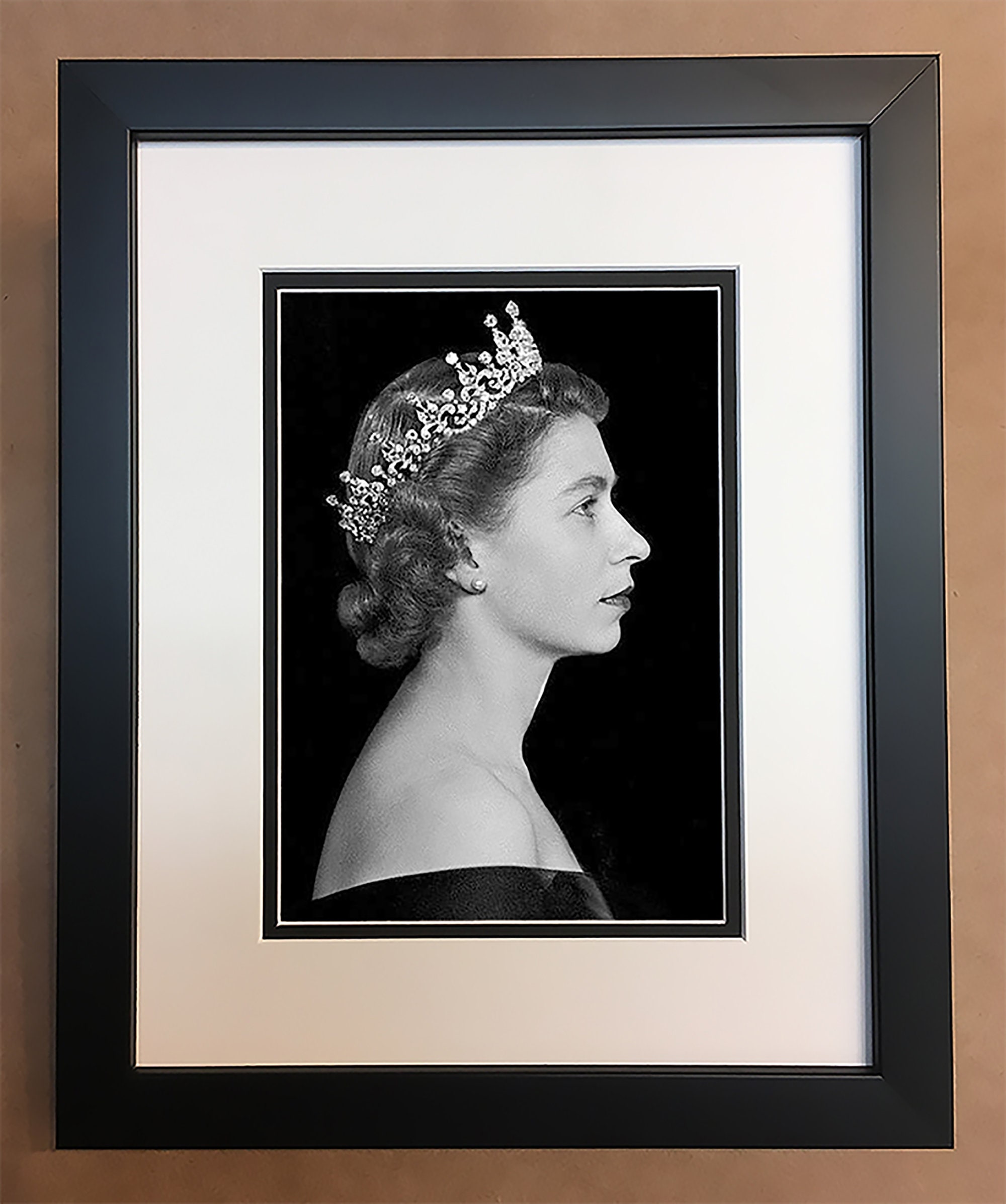 Queen Elizabeth Black and White Photo Professionally Framed | Etsy