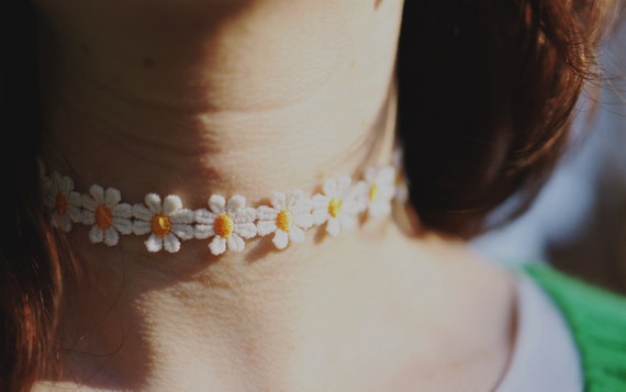 Sweet Handmade Stitched Daisy Chain Choker
