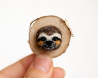 Sloth pin