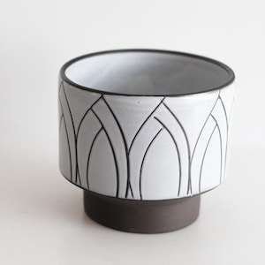 Elegant cache pot by BKW, Böttger Keramikwerkstätten, Planter for cactus West German Pottery