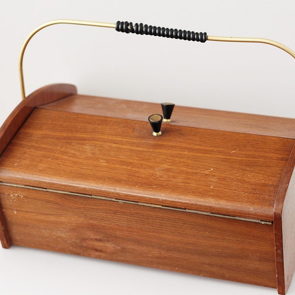 Fabulous wooden sewing box,  1950s, Nierentisch, Kidney Table era, Mid Century