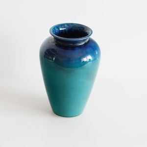 D. Dinis: Vase from Portugal, portuguese ceramics