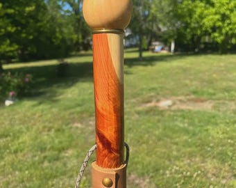 Red Cedar Knob Walking Cane – Palm Grip