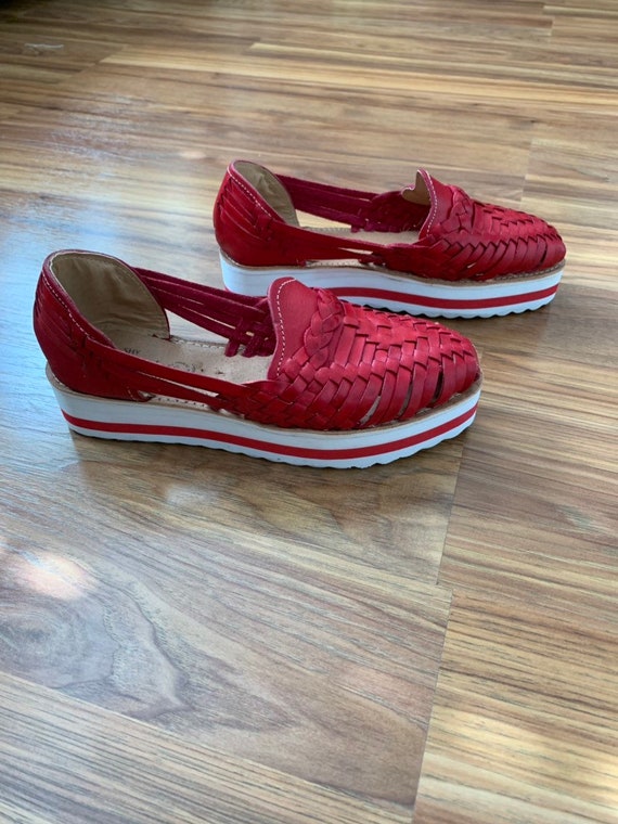 red mexican huaraches