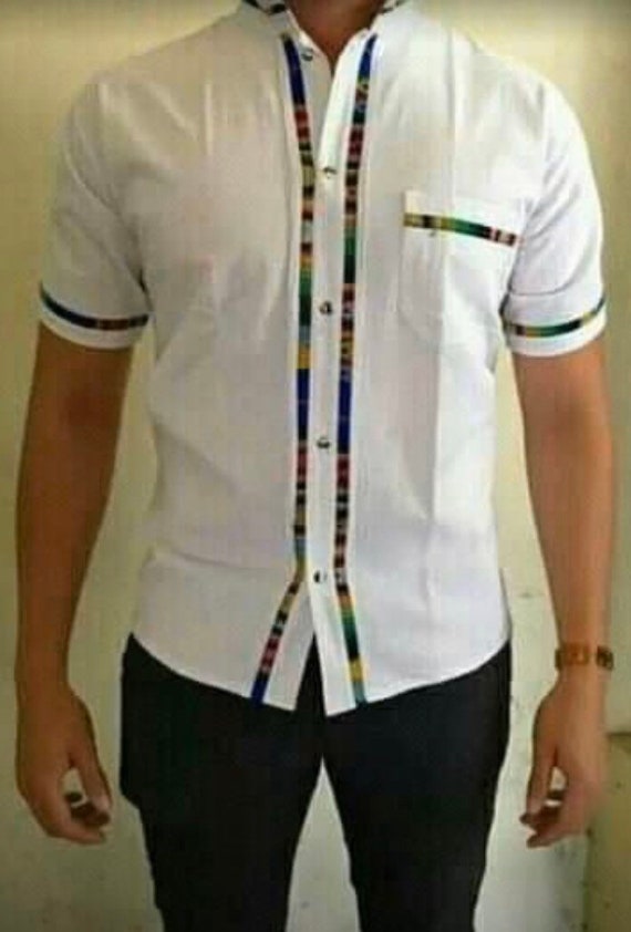 hombres con guayabera