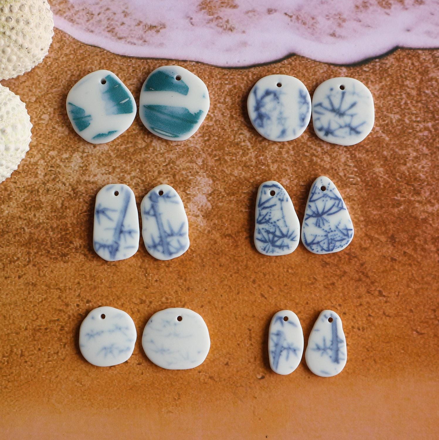 12 pcs Top Drilled Beach Sea Pottery Pendant Pairs Tumbled Bamboo Turquoise Blue & White Porcelain. Jewelry Earrings Charms Ornaments sp25