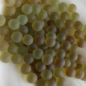 45 pcs Shades of Gold and Yellow Sea Glass Marbles, Balls 10.5mm Jewelry Quality Glass Beads, Tumbled