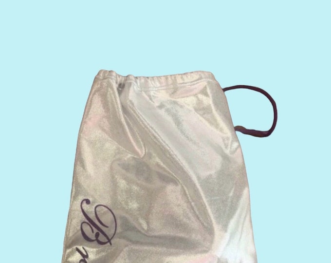 Personalized grip bag