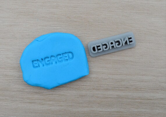 Engaged Imprint 3.2cm Cookie/Fondant/Soap/Embosser Stamp