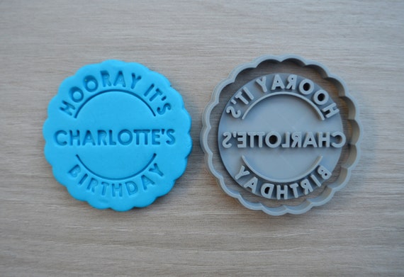 Hooray its Name Birthday Name Cookie Cutter Fondant Cutter Stamp Party Favor Cake Topper Custom/Personalised