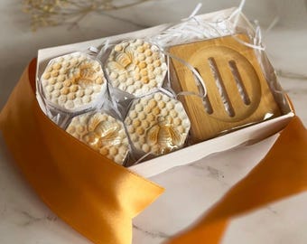Golden Bee Hive Shower Steamers Gift Set | Handmade