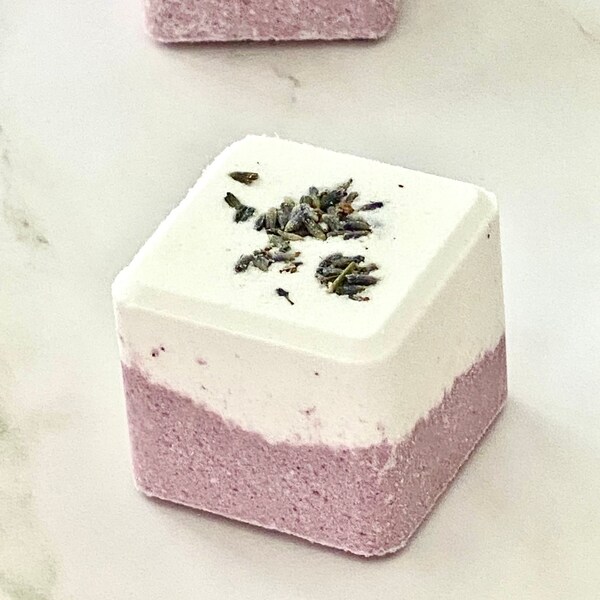 Lavender botanical bath bomb cubes | Handcrafted with essential oils | Vegan | Relaxing