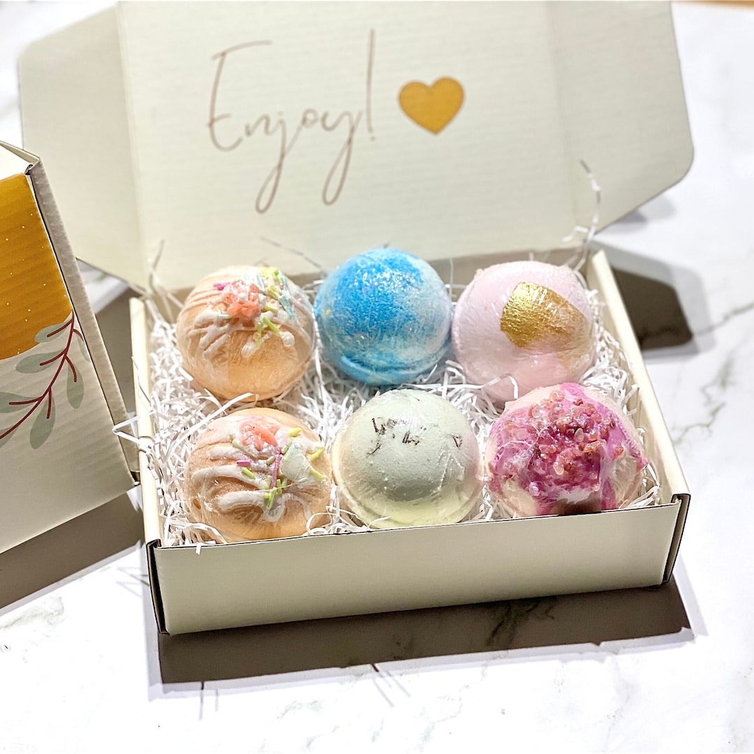 Bath Bombs Gift Box, 6 Handmade Bath Bombs, Aromatherapy Gift Box Etsy