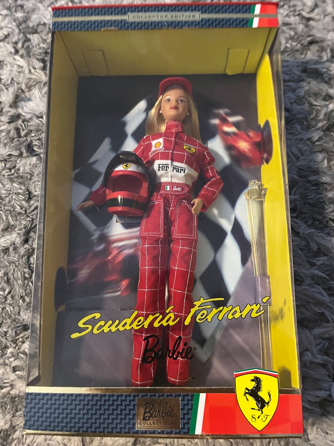 2000 Scuderia Ferrari Formula One Grand Prix Barbie Mattel 25636 New in ...