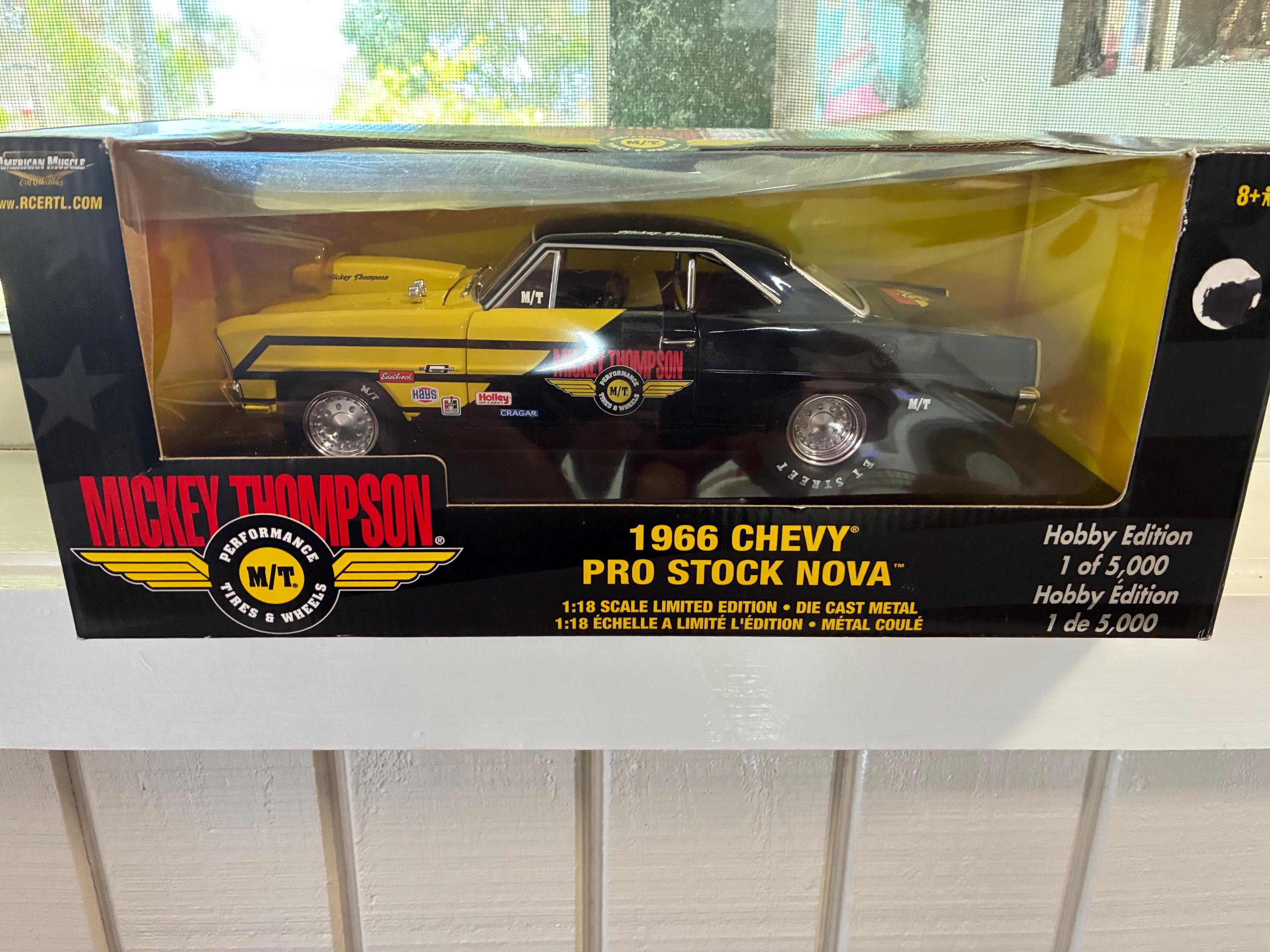 Hobby Edition Mickey Thompson 1966 Chevy Pro Stock Nova