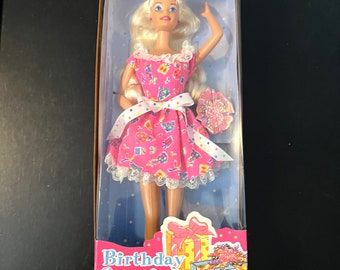 2007 BARBIE Top Model Resort Doll # M5801 NIB Mattel Barbie 2007 BARBIE Top Model Resort Doll # M5801 NIB Mattel Barbie