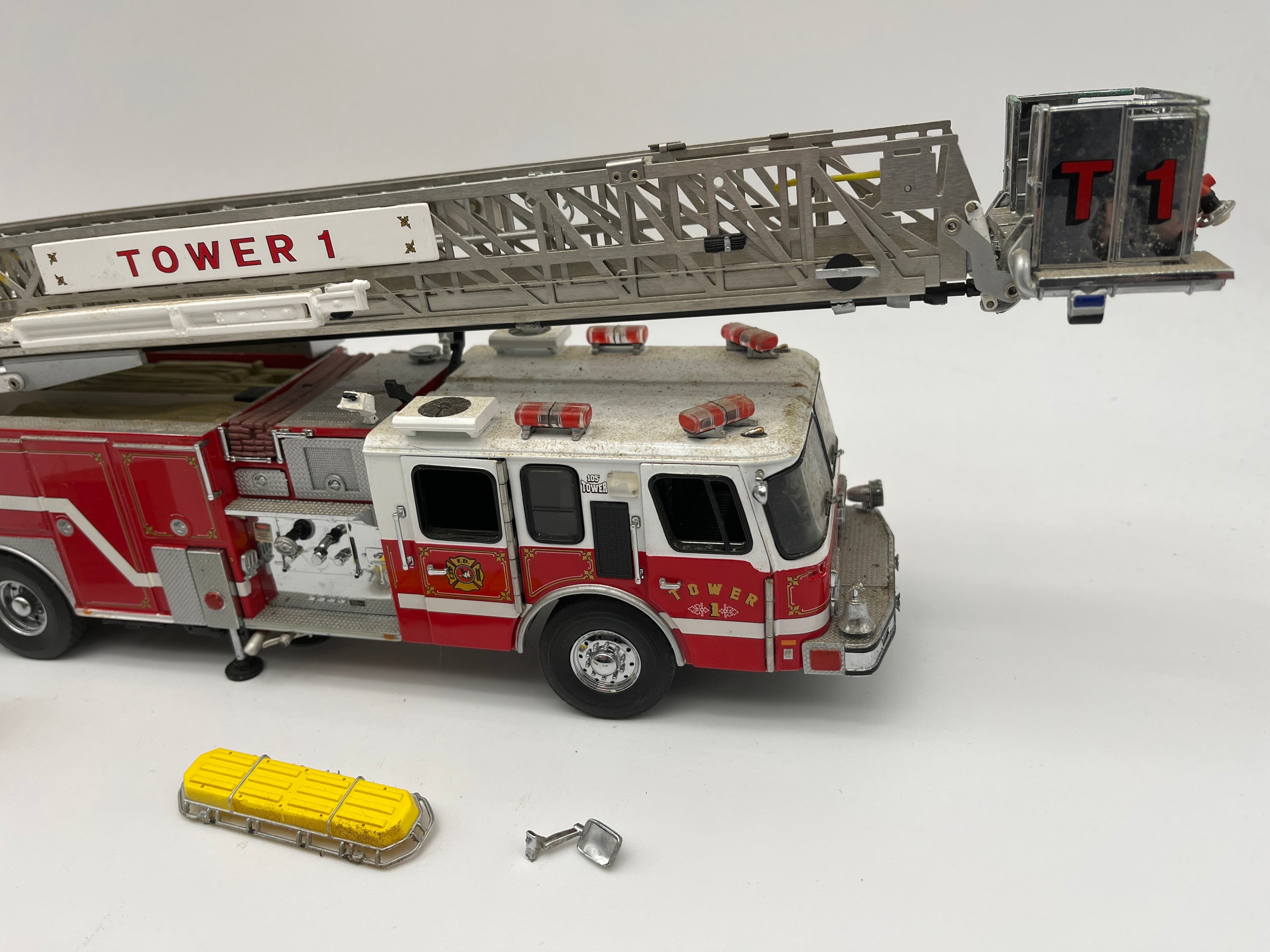 絶版品！！貴重なフランクリンミント1/32 EMERGENCY ONE PhillyMint - Franklin Mint Emergency One HP105 Platform Fire