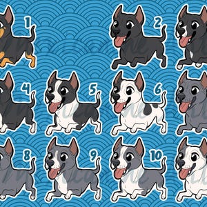 Könnte beinhalten: Eine Sammlung von elf Cartoon-Hunde-Illustrationen in verschiedenen Farben und Mustern, jeweils mit einem fröhlichen Gesichtsausdruck und heraushängender Zunge. Die Hunde sind vor einem blauen Hintergrund mit einem Wellenmuster platziert.