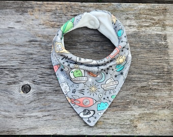 Space Aliens Baby Halstuch: Bio Baumwolle, Rocket