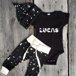 Personalized organic baby outfit options, space baby clothes, modern baby clothes, baby shower gift, coming home outfit, minimalist