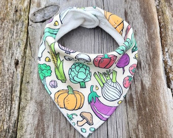 Gemüse-Baby-Bandana-Lätzchen, Bio-Baumwolle mit Bambus gefüttert, in den USA hergestellt, Bauernmarkt-Baby