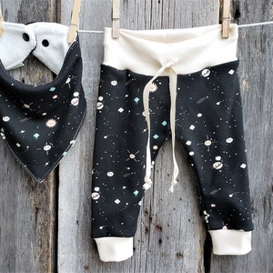 Space baby leggings, organic baby joggers, gender neutral, planet baby clothes, modern baby clothes,minimalist baby, unisex