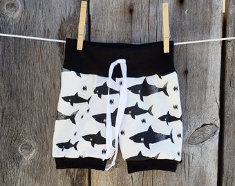 Organic baby shorts, shark baby clothes, baby boy summer clothes, monochrome baby, toddler shorts, summer baby, baby boy gift, beach baby