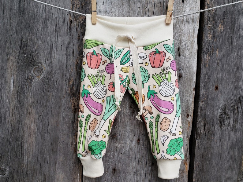 Organic vegetable baby clothes, gardening baby clothes, gender neutral baby, organic baby leggings, farmers market, farmer, baby joggers, image 3